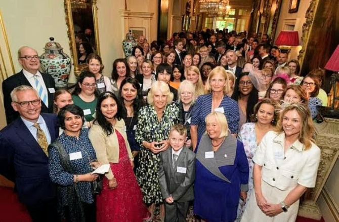 Shreya, her second child and third book, meet The Queen in London at Her Majesty’s&nbsp;invitation!